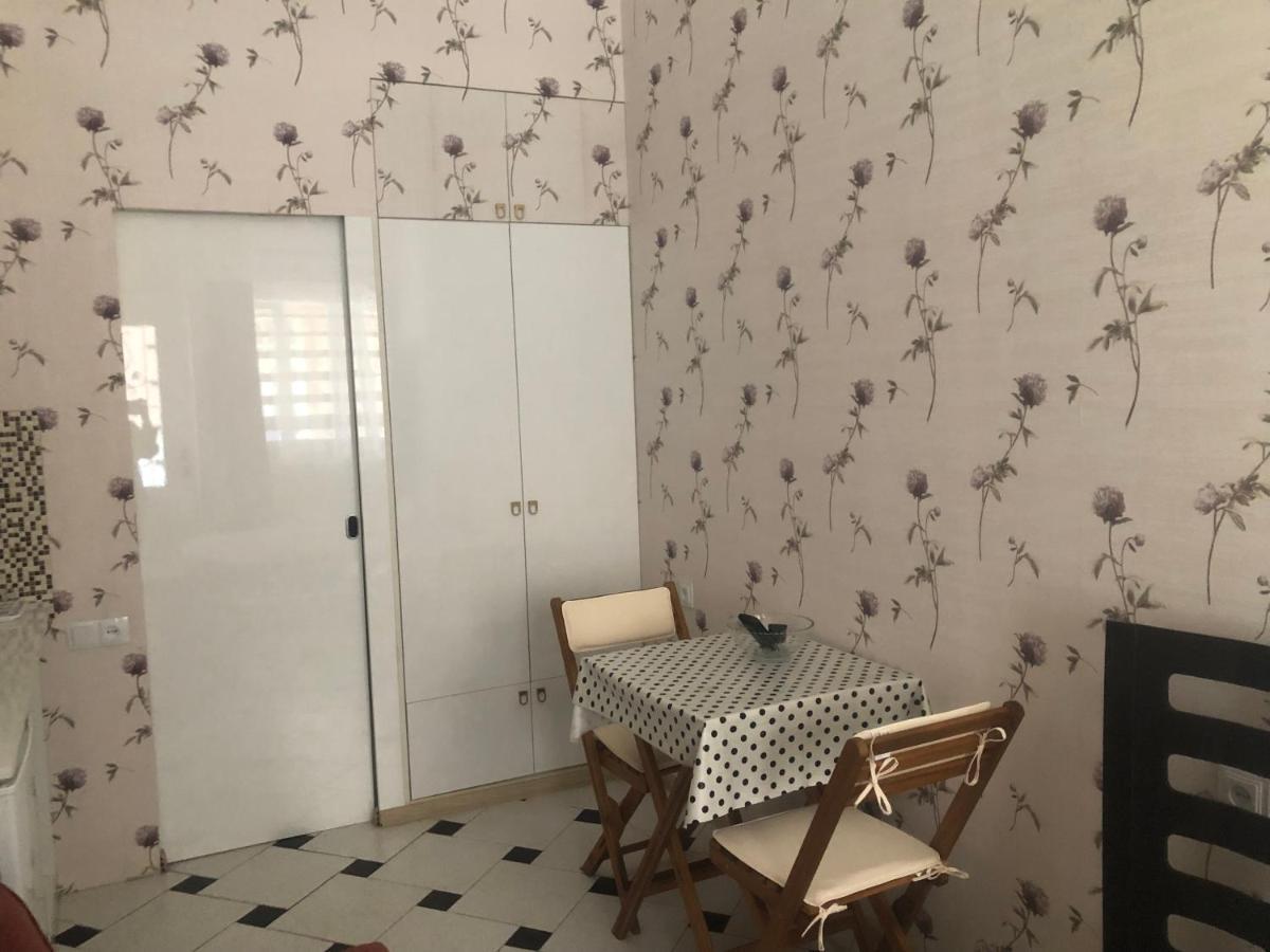Appartment In Old Tbs, Near Holy Trinity Cathedral Tbilisi Bagian luar foto